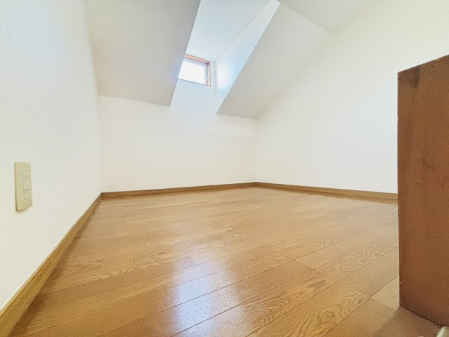 コーポサンクスの居間・リビング