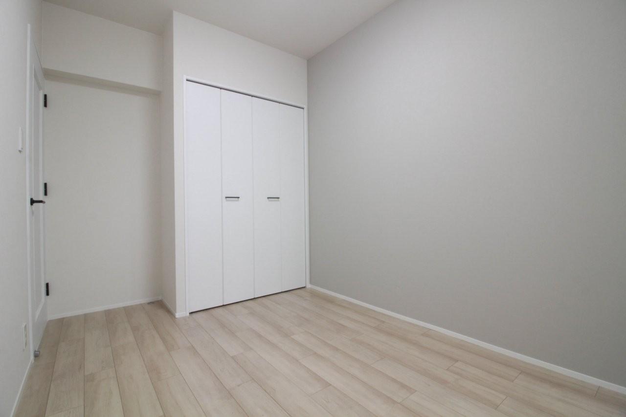 サンシティ稲熊の洋室