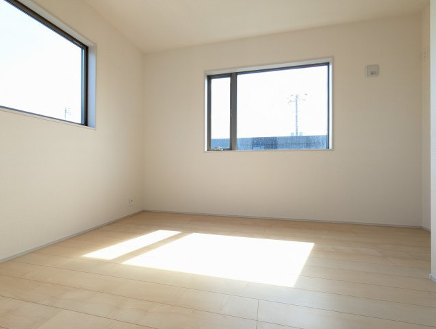 ひたちなか田宮原　1期の洋室|お子様の成長にも対応でき窓の位置が高いので子供部屋に適しています。マイホームだからこその喜び。