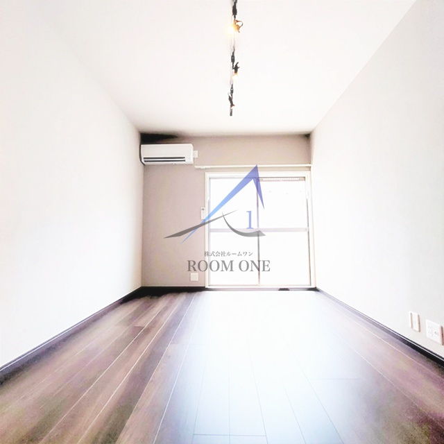 ドミトリー大岡山の居間・リビング|洋室のお部屋です。