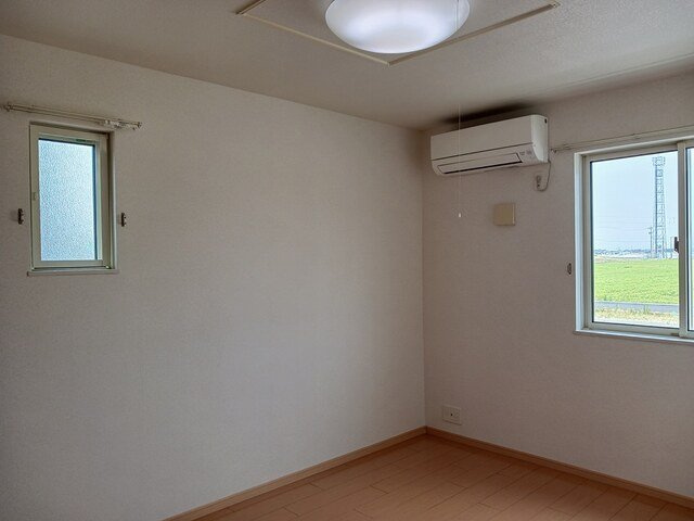 ノ－ス・エッセ　Ⅰの内装