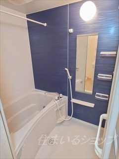 アヴェイラブルＢ棟の浴室|追い焚き・浴室暖房乾燥機あり