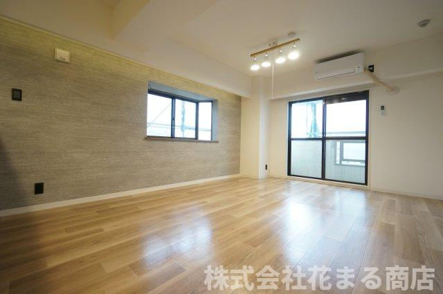 総建みどりハイムの居間・リビング|物件、駅でお待ち合わせでのご案内歓迎！