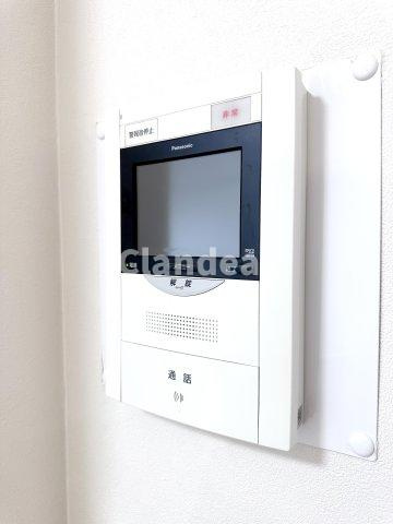 ライフピア草加グランドステージの防犯設備|ドキドキの新生活も、安心してスタート。ぴったりの住まいを見つけませんか？クランディアが一緒に住まい選びをサポートします‼　まずは、お気軽にお問合せください　＃クランディア