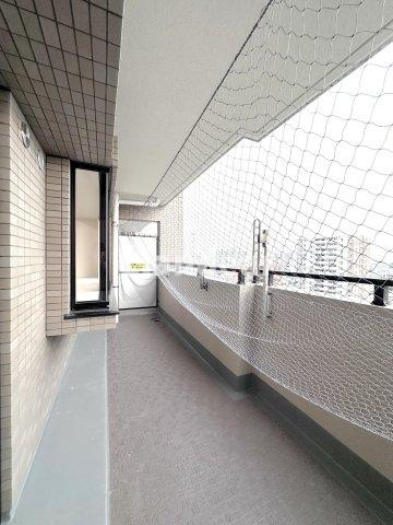 ライフピア草加グランドステージのバルコニー|ドキドキの新生活も、安心してスタート。ぴったりの住まいを見つけませんか？クランディアが一緒に住まい選びをサポートします‼　まずは、お気軽にお問合せください　＃クランディア