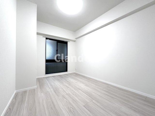 ライフピア草加グランドステージの洋室|ドキドキの新生活も、安心してスタート。ぴったりの住まいを見つけませんか？クランディアが一緒に住まい選びをサポートします‼　まずは、お気軽にお問合せください　＃クランディア