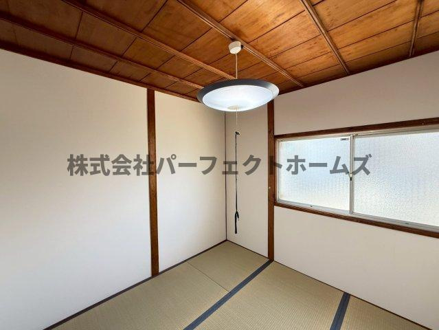 御幸東町テラスハウス　賃貸の和室|日本らしい落ち着いた雰囲気の和室です