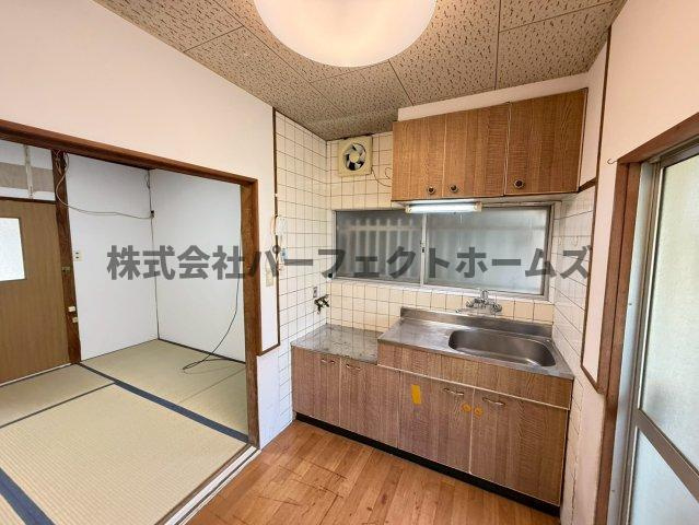 御幸東町テラスハウス　賃貸のキッチン|ダイニングキッチンです