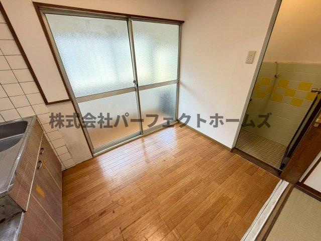 御幸東町テラスハウス　賃貸の浴室|ダイニングキッチンです