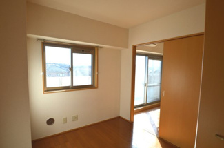 【洋室】 | ゴールドライフマンション宇都宮