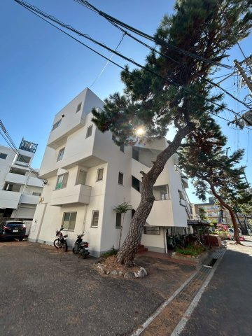 住吉サンライズマンションの外観