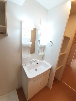 【洗面所】 | リバーサイド中薮