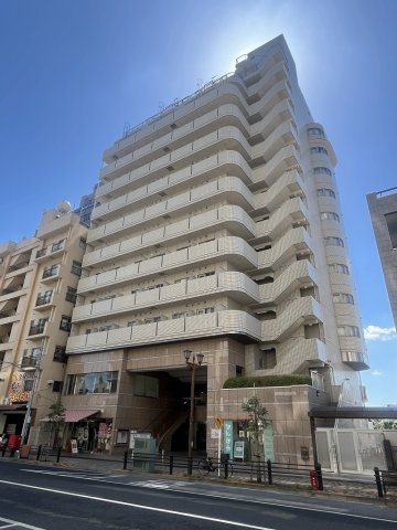 THE PLAZAオーベル白山の外観