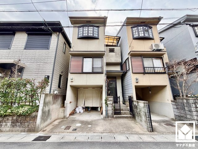 宇治市伊勢田町砂田の外観