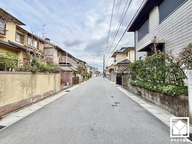 宇治市伊勢田町砂田の前面道路含む現地写真