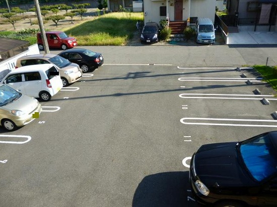 Saint Hillの駐車場|駐車場があります