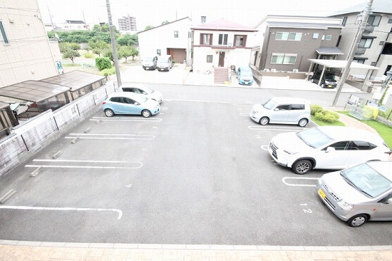 Saint Hillの駐車場|駐車場です