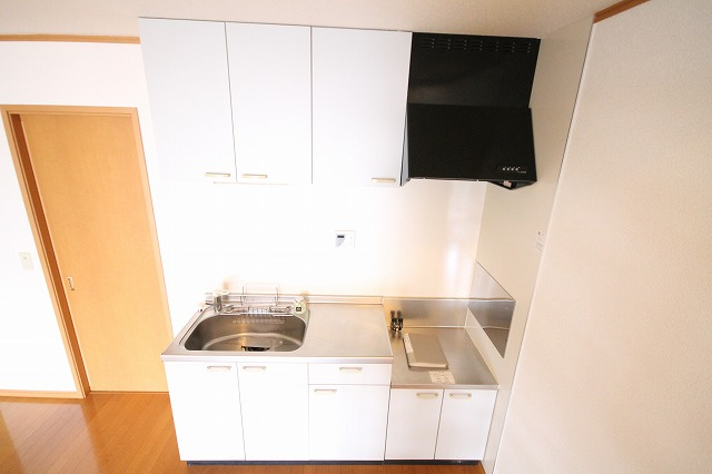 Saint Hillのキッチン|コンパクトなキッチンで掃除もラクラク