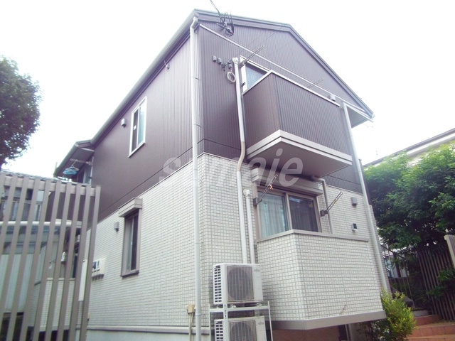 ヴィーブルＪの外観|2011年築のアパートタイプです☆彡