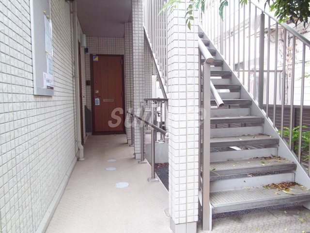 ヴィーブルＪのロビー|共用廊下部分です♪