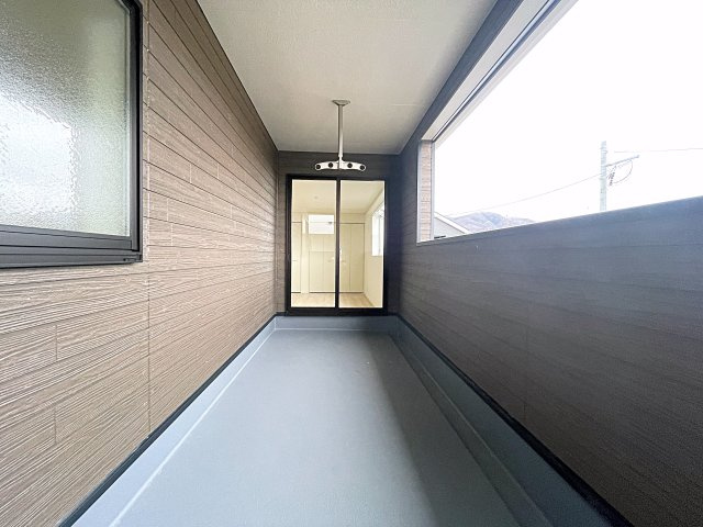 新築戸建・新築建売　会津若松市館馬町第4　小金井小・第四中のバルコニー