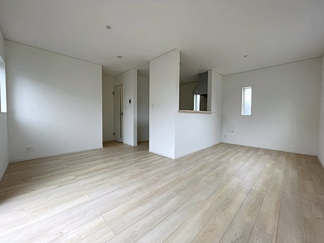 新築戸建・新築建売　会津若松市館馬町第4　小金井小・第四中の居間・リビング