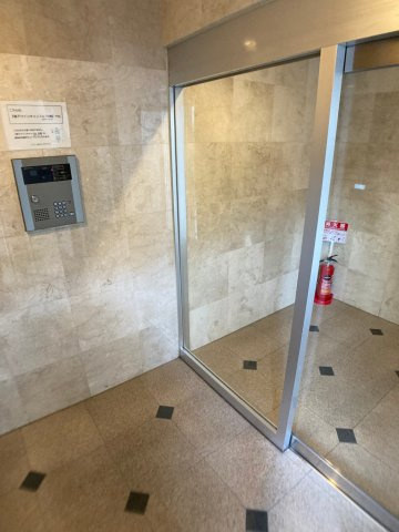 森下ツインキャッスルＮ棟のエントランス