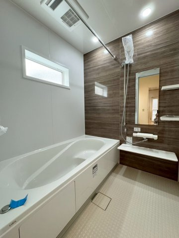 【前面道路含む現地写真】の画像