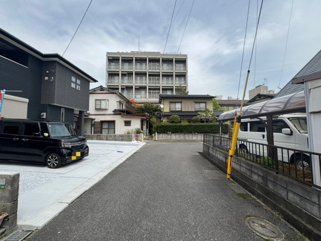 ーSUN COURT－サンコートー小倉南区朽網西1丁目　【小倉南区　新築戸建て】の前面道路含む現地写真|ーSUN COURT－サンコートー小倉南区朽網西1丁目　【小倉南区　新築戸建て】