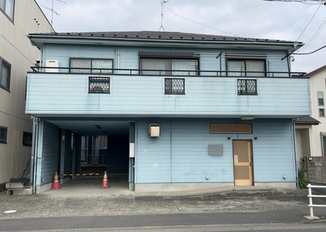 【外観】 | 土地購入を検討されている場合、境界杭がない状態で購入してしまうと境界確定測量をする必要があり、費用がかかります。購入の前に、売主、隣土地所有者立ち合いのもと境界を確定し境界杭を設置するのがベストです。