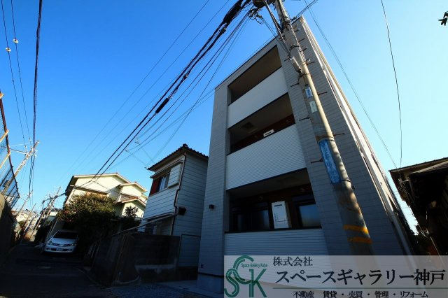 CASA垂水駅前の外観