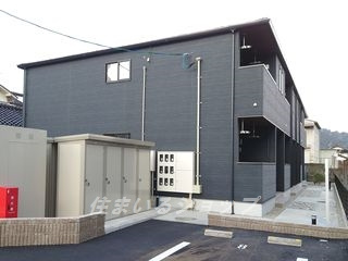 安芸高田市吉田町常友のアパートの外観