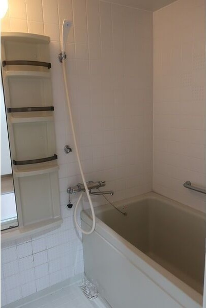 グローリアス西尾桜町　　刈谷市近郊の賃貸はクラスホーム刈谷店の浴室