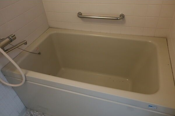 グローリアス西尾桜町　　刈谷市近郊の賃貸はクラスホーム刈谷店の浴室