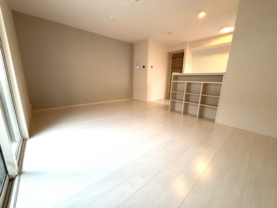 【居間・リビング】 | エザンス曙 | LDK13.9帖※イメージ