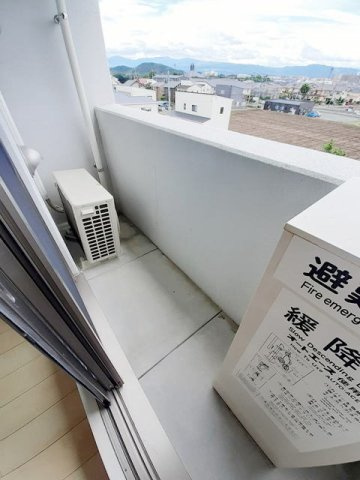 サニーウェル長嶺のバルコニー