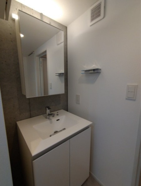 ミライズ中野江原町の独立洗面台