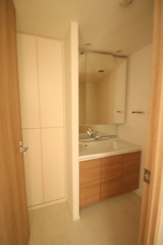 【洗面所】