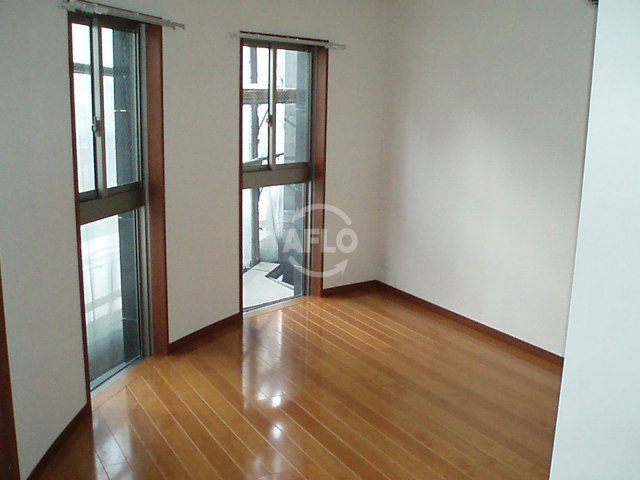 will Do松屋町の居間・リビング|will Do松屋町（ウィルドゥ松屋町）　開放的な室内