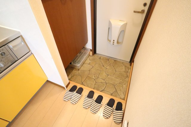 サンロイヤルＩの玄関