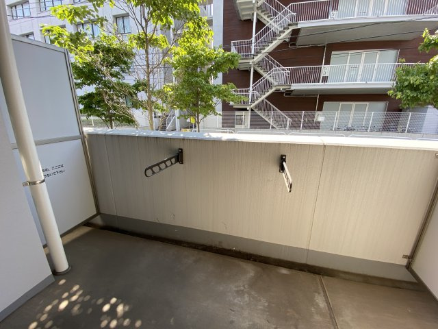 響のバルコニー