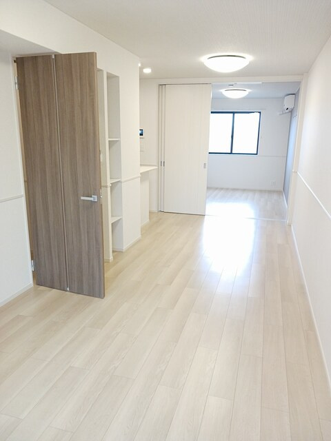 シャルフ　赤江　Ⅲの居間・リビング|居室・リビング