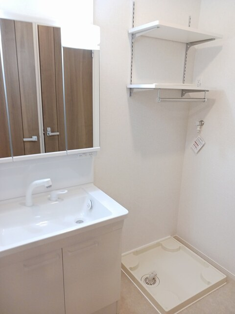 シャルフ　赤江　Ⅲの洗面所|洗面所