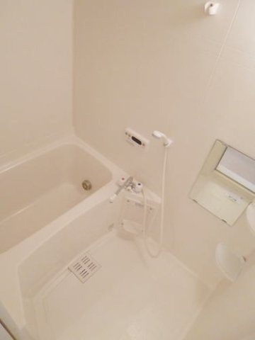 リス・カルティエの浴室