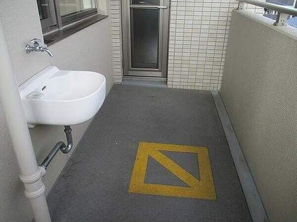 サーパス藤崎宮参道のバルコニー