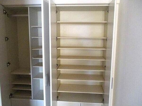 サーパス藤崎宮参道の玄関