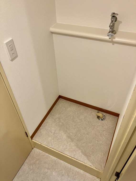 齋藤ビルの内装