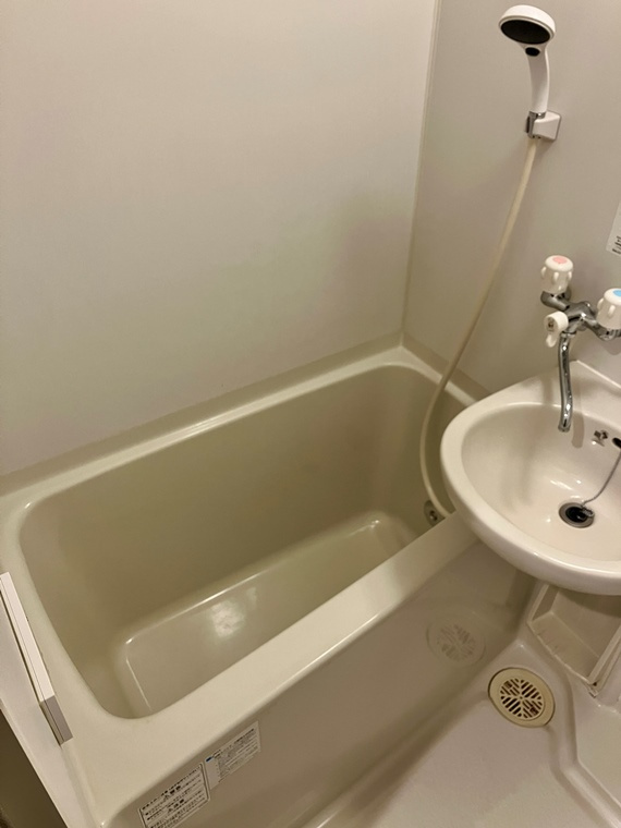 齋藤ビルの浴室