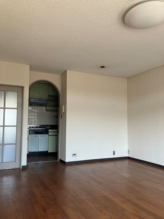 聖蹟桜ヶ丘ガーデンホームの居間・リビング