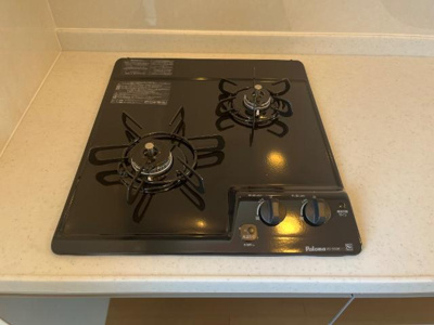 【キッチン】 | 仮）四日市市赤堀新築アパート | ガスコンロ（イメージ）